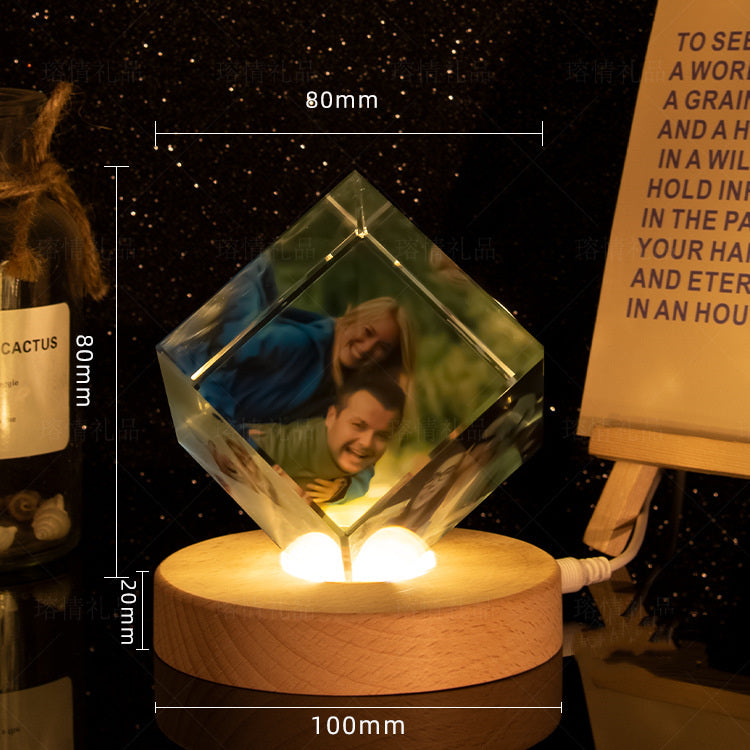 ✨ Personalized Crystal Photo Ornament — Custom Laser Engraved Desktop Display