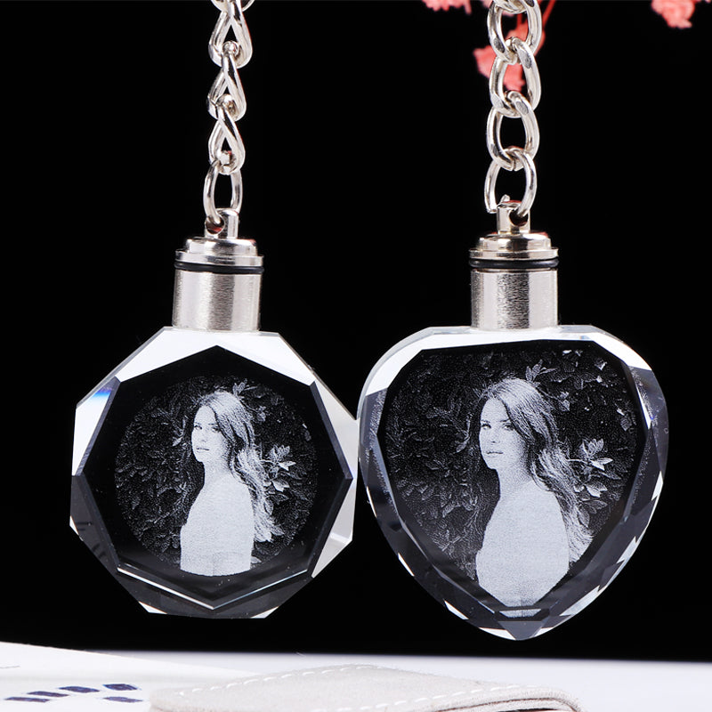 ✨ Personalized Crystal Photo Keychain with LED Light Custom Engraved Gift for Loved Ones