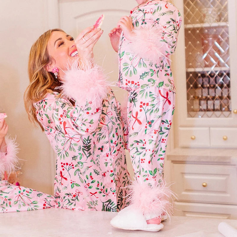 ✨ Mommy & Me Leaves Print Pajama Set — Matching 2-Piece Tops & Pants for Girls & Moms